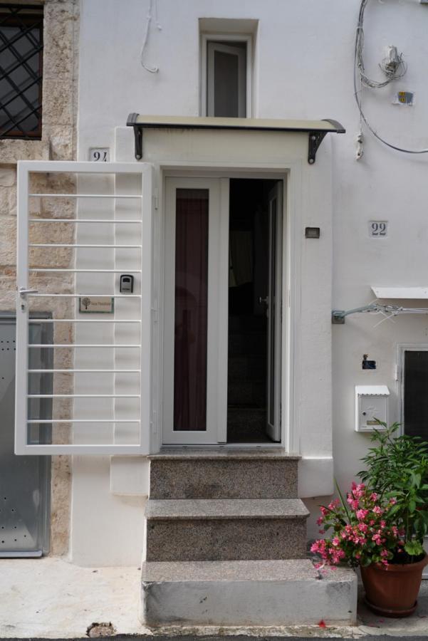 Casa Pasadame' Apartment Ostuni Bagian luar foto